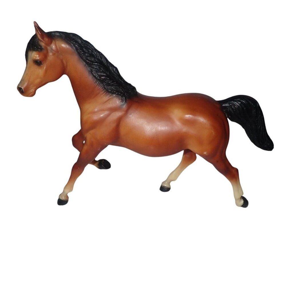 Breyer Vintage #124 RUNNING MARE‎ "Sugar" Bay matte 1961-1987
